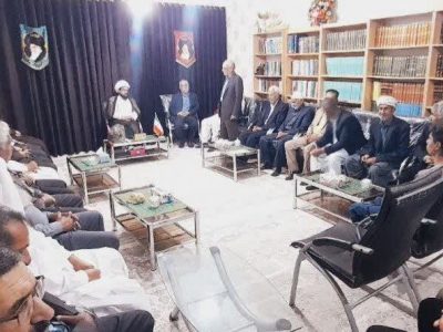 دیدار معتمدین طایفه پودینه با امام جمعه نیمروز