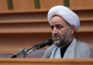 مکتب امام خمینی (ره) چراغ راه انقلاب