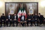 تسلیم‌شدن در وجود ما نیست
