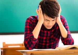    نگاهی به استرس در دوران نوجوانی  