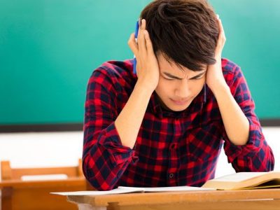    نگاهی به استرس در دوران نوجوانی  