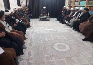 بیعت جامعه روحانیت نیمروز با رهبر انقلاب 