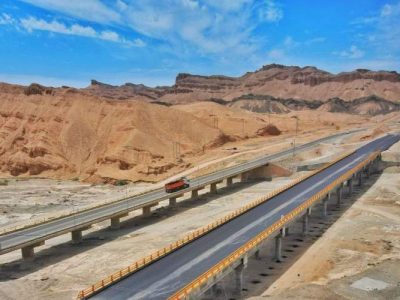 افتتاح پل حرمک در مسیر ارتباطی زابل – زاهدان