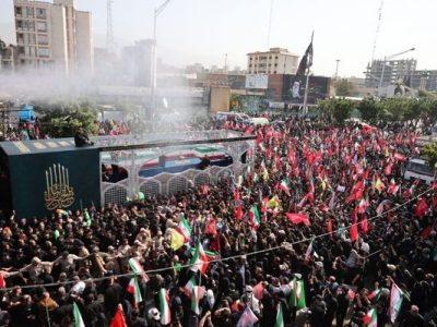 قیام میلیونی تهران در بدرقه رهبر شهید