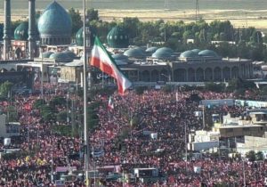 خروش مردم در تشییع باشکوه رهبر شهید انقلاب