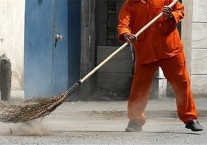 مطالبات کارگران شهرداری سراوان روی میز مسئولان