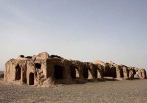 کاروانسرای فرنگی، نگین تاریخی در قلب کویر سیستان