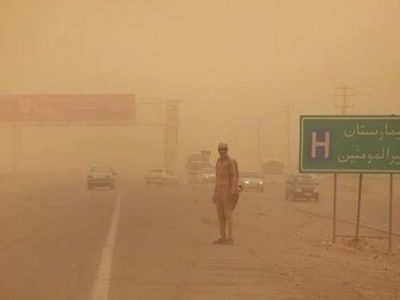 طوفان با سرعت ۱۰۸ کیلومتر زابل را درنوردید