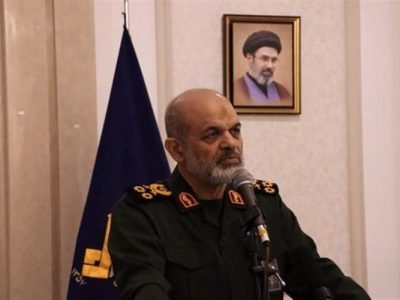 رزمندگان اسلام مسلح‌ترین ارتش تاریخ را به‌زانو در آوردند