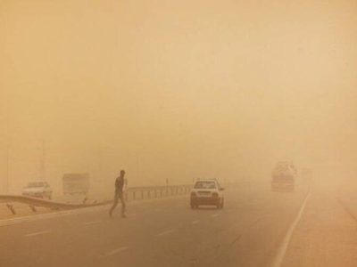 طوفان با سرعت ۱۳۳ کیلومتر زابل را درنوردید