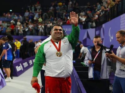 قهرمان پاراوزنه‌برداری در جست‌وجوی طلای دوباره در ناگویا