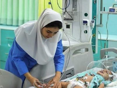 پرستاری که در جنگ ۴۰ روزه، سنگر خدمت را ترک نکرد